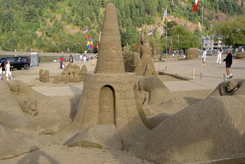 Sand sculpture of an obelisk