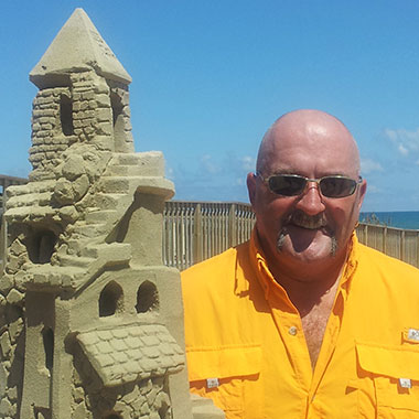 Andy Hancock sandcastle lessons